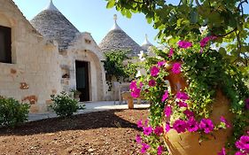 Almapetra Trulli